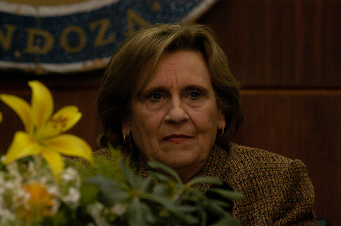 La UNCUYO despide a María Victoria Gómez de Erice, la primera Rectora de su historia