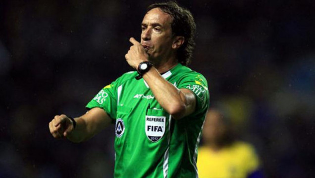 imagen Entre la huelga de árbitros se aprobaría la Superliga