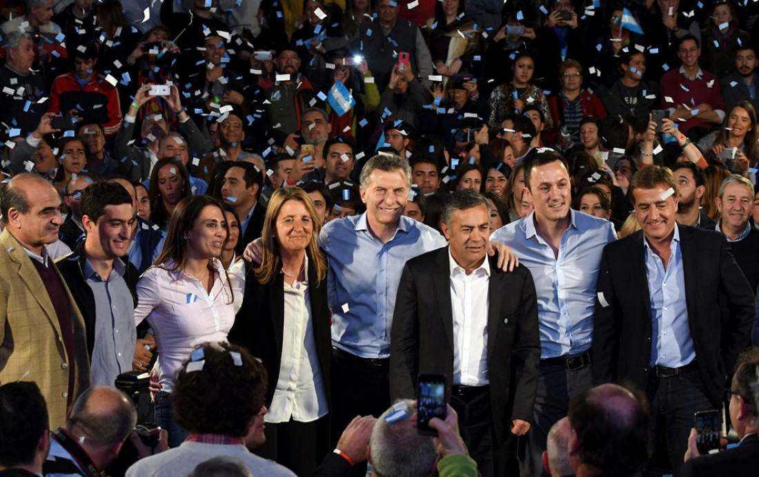 La lista de Cambia Mendoza y la "bendición" de Macri