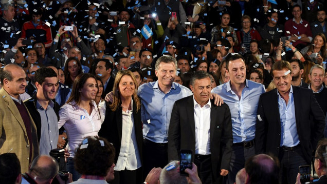 imagen La lista de Cambia Mendoza y la "bendición" de Macri