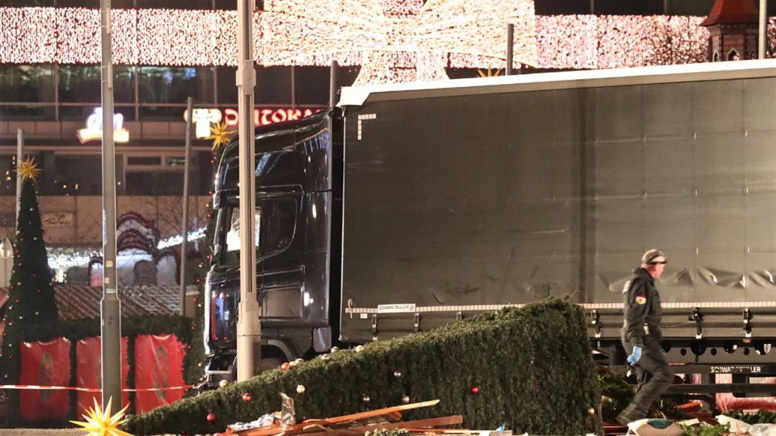 Atentado en Berlín: un camión embistió un mercado navideño