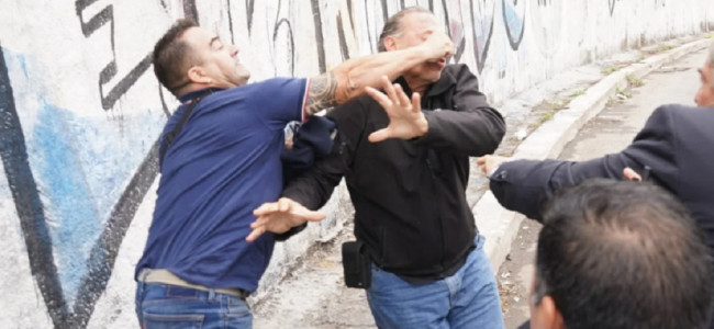 Brutal golpiza a Sergio Berni en una protesta por el chofer asesinado en La Matanza 