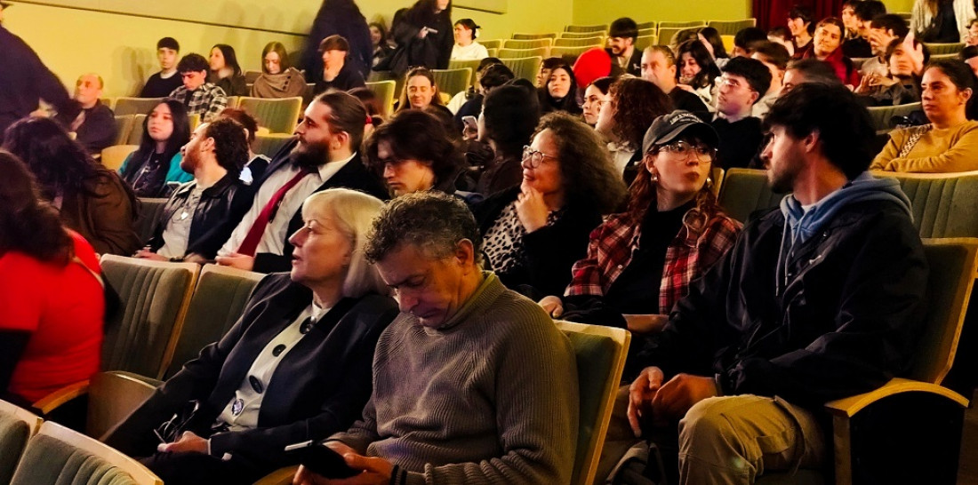 Con ingeniosos cortes de cine argentino estudiantes de la TUPA analizaron la producción audiovisual