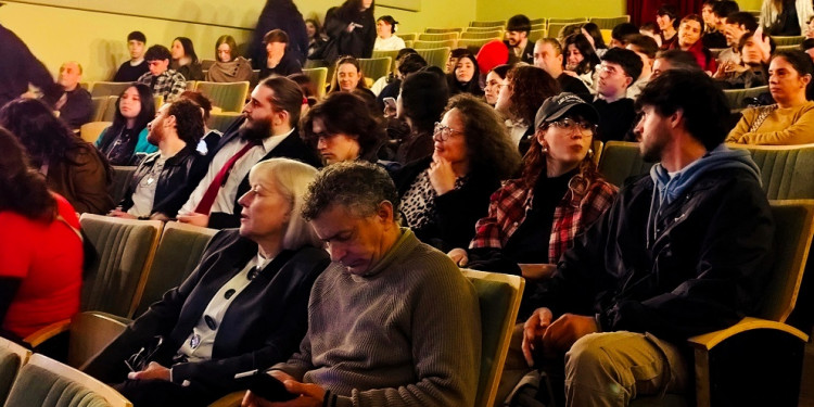 Con ingeniosos cortes de cine argentino estudiantes de la TUPA analizaron la producción audiovisual
