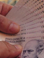 Seis de cada diez argentinos ganan menos de $ 10 mil