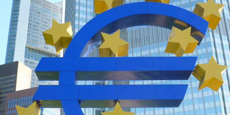 Reunión extraordinaria de la UE y el Banco Central Europeo por la crisis de Grecia e Italia