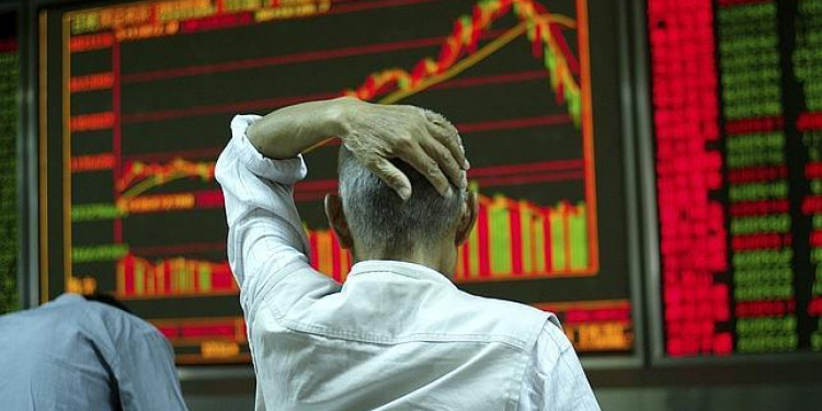 Continúan las caídas de la bolsa en China
