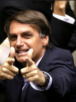 Elecciones en Brasil: el ultraderechista Bolsonaro crece en las encuestas