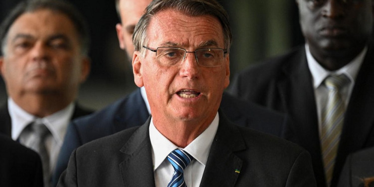 Bolsonaro reapareció y dijo que "lamenta" el intento de toma de los tres poderes en Brasilia