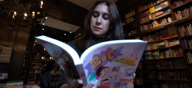 De la pantalla al papel: jóvenes que recomiendan libros y se convierten en escritores