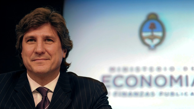 imagen Procesan y embargan a Amado Boudou por la compra de 19 autos de lujo