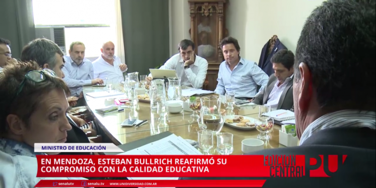 Esteban Bullrich estuvo en Mendoza 