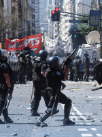 Fotogalería: Un día de furia en el Congreso