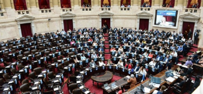 El oficialismo presentó formalmente en Diputados el proyecto de juicio político contra la Corte