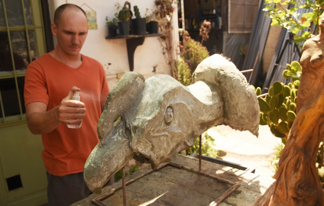 ¿Cuánto falta para que el monumento del Cóndor recupere su cabeza?