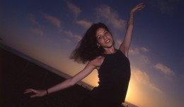imagen La bailarina Paloma Herrera, fotografiada por Cabezas. 