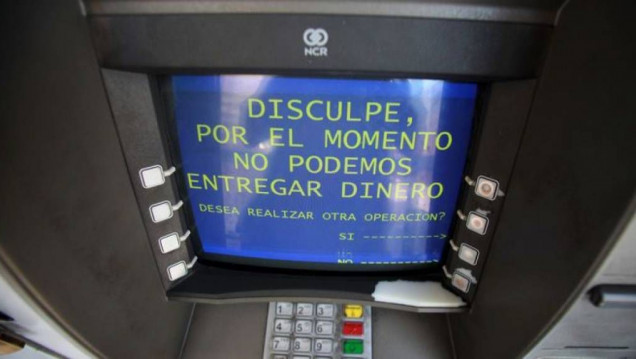 imagen Por el paro bancario, aconsejan sacar dinero de los supermercados