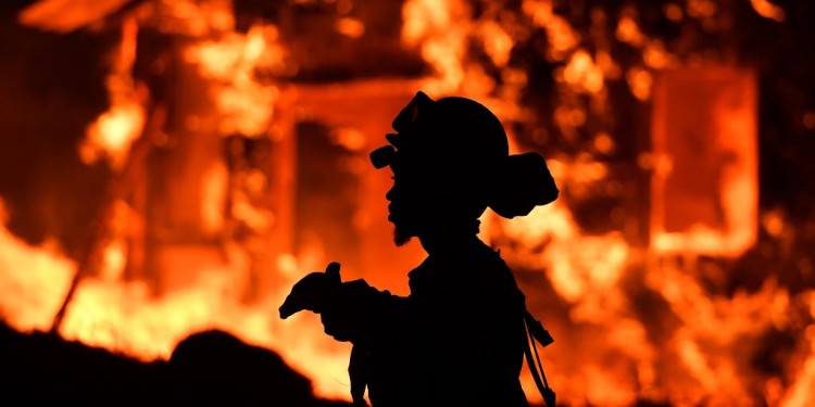 Incendio en California: al menos 17 muertos y 46 500 hectáreas quemadas