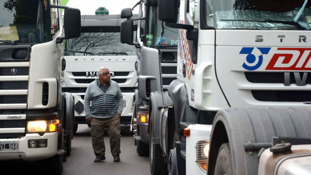 imagen Nuevo "camionazo" hacia la Municipalidad de Las Heras