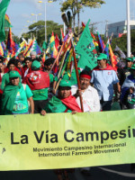 Campesinos de América Latina contra los fondos buitre
