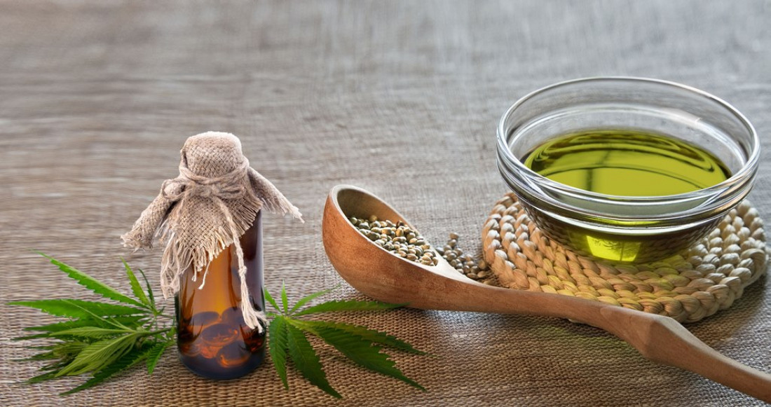 Presentan ley para incorporar al aceite de cannabis al vademécum 