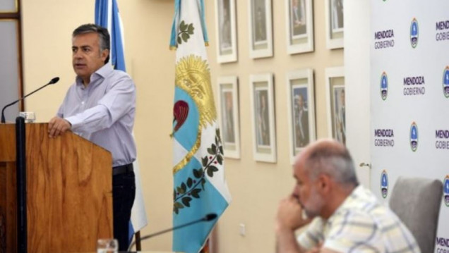 imagen Cornejo anunció cambios en la estructura de la DGE