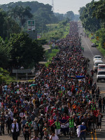 La caravana migrante, cada vez más cerca de llegar a Estados Unidos