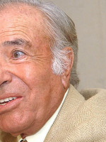 Piden cinco años y medio de prisión para el expresidente Carlos Menem