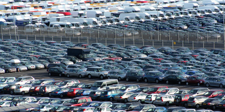 Parque automotor: en Mendoza hay un auto cada tres personas