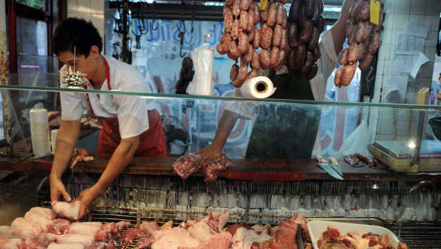 imagen Pollo, carnes y embutidos, más caros