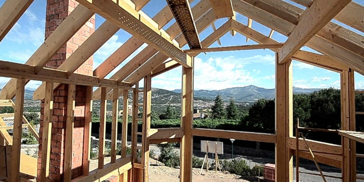 Superar barreras culturales, clave para desarrollar la construcción de casas en madera