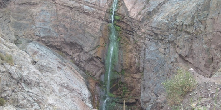 ¿De quién es el agua?