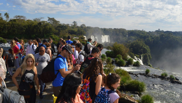 imagen Aprobaron la ley y regresan los feriados puente