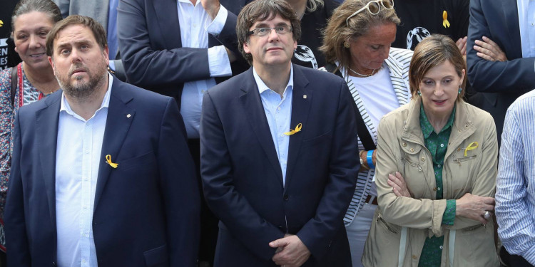 El anuncio de elecciones no basta para evitar la intervención de Cataluña
