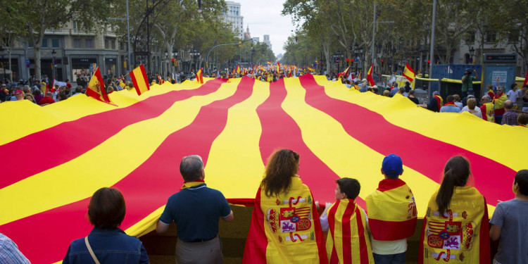 Cataluña: hoy cierran listas para las elecciones del 21 de diciembre