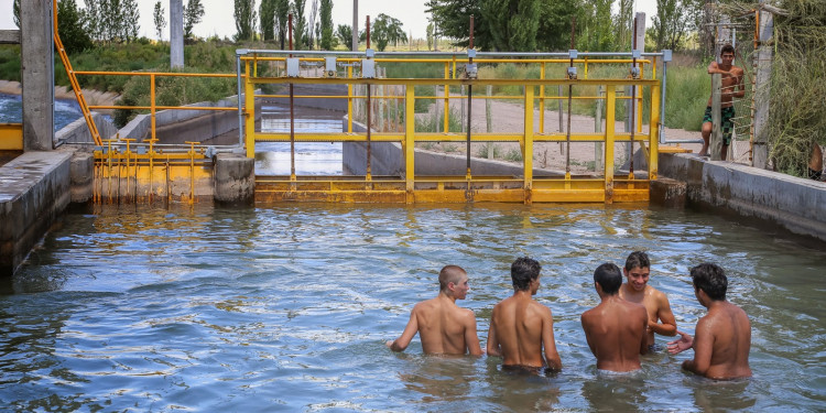 Cauces de agua