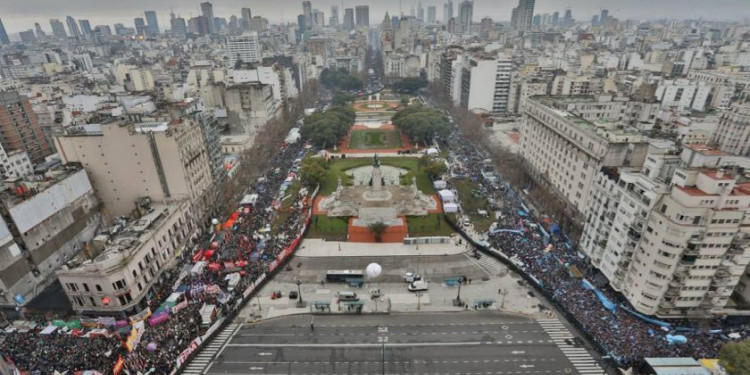 Videos: la conquista de las calles en verde y celeste