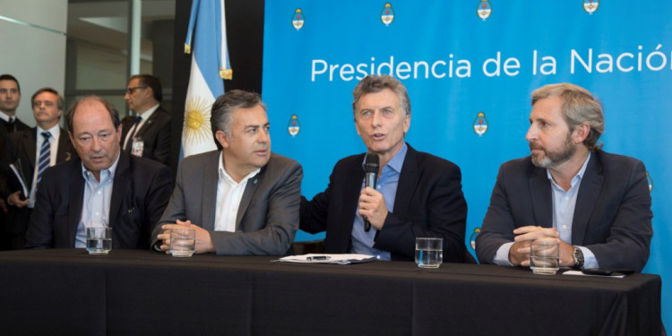 Visita de Macri: elogios a Cornejo y mensaje sobre el 2x1