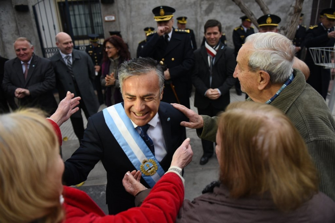 Cornejo dijo que Carrió se "extralimitó" y defendió las políticas de Macri