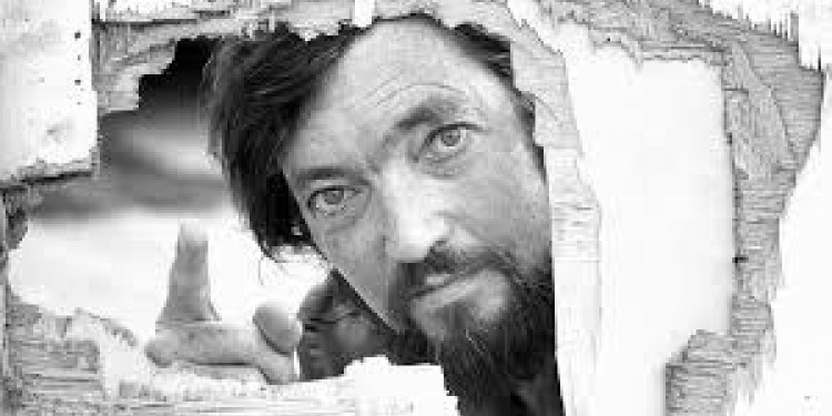 Centenario de Julio Cortázar: sus textos en una rayuela.