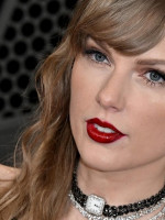 Taylor Swift hizo historia en la 66.ª edición de los premios Grammy