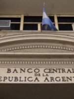 Cambios en el Banco Central e incertidumbre por el rumbo del dólar