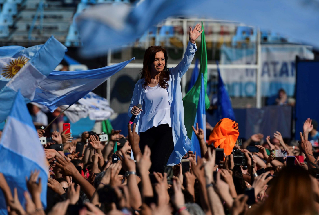 CFK, entre Perón y Nisman