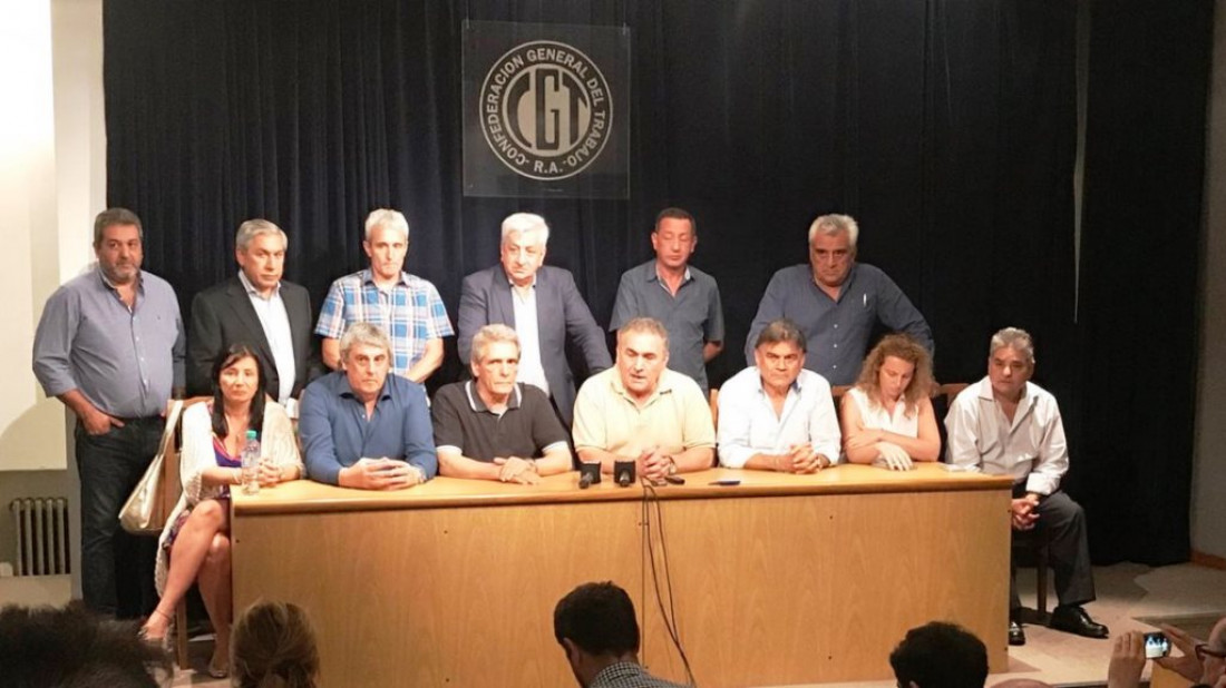 Gremios nacionales y provinciales se suman al paro de la CGT