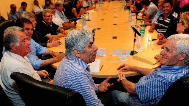 imagen Diputados recibirán a las CGT y analizarán proyectos para frenar los despidos