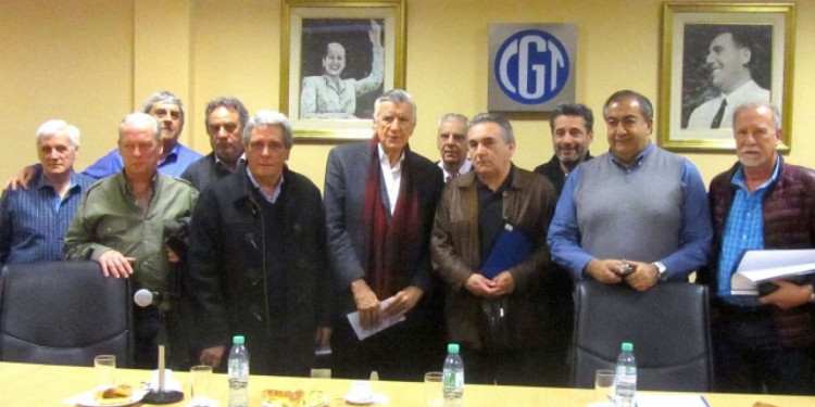 La CGT y legisladores peronistas se unen contra cualquier reforma "antiobrera"