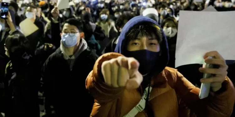 Una hoja en blanco se convirtió en el símbolo de las inéditas protestas en China