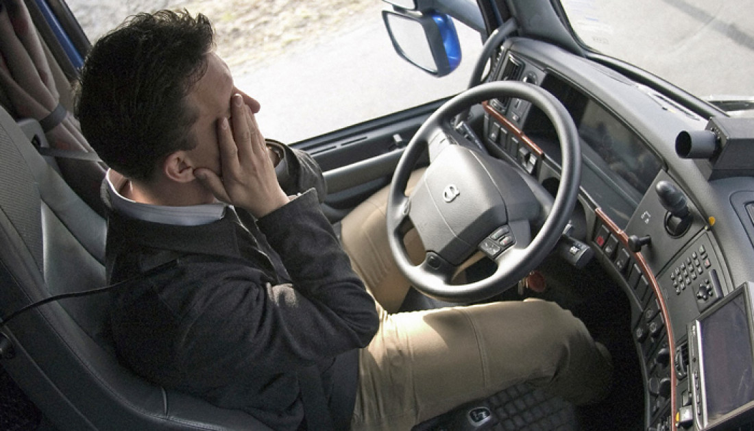 Los conductores de ómnibus y camiones y la fatiga: peligroso síntoma de nuestro tiempo