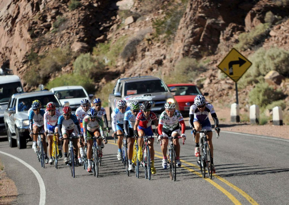 La vuelta ciclística de Mendoza generará cortes en alta montaña