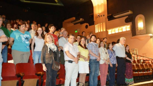 imagen Noches de cine entre rosas